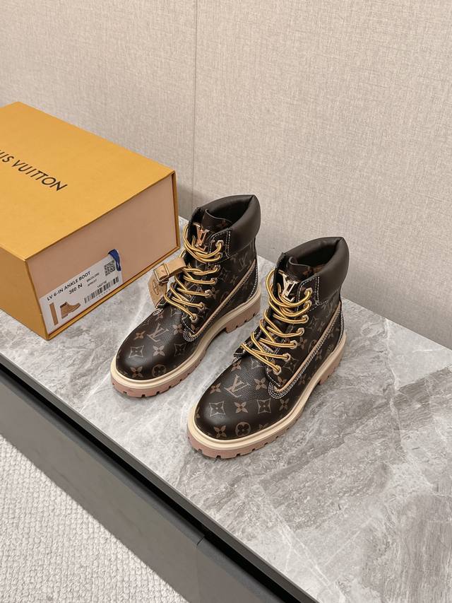 代购级 Louis Vuitton X Timberland联名 Via Instagram 大黄靴 今年 1月 Lv 2024秋冬 系列于巴黎布洛涅森林北部、